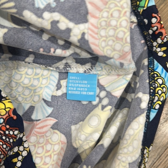 J. McLaughlin Navy Multi Bejeweled Under The Sea Fish Catalina Cloth Shirt Tee - Picture 5 of 5